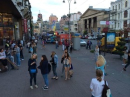 На сайте Киевсовета появилась петиция о переименовании площади Льва Толстого