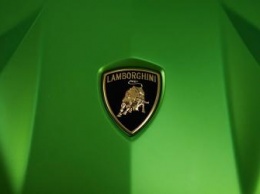 Lamborghini показала тизер самой экстремальной версии Lamborghini Aventador SVJ