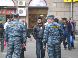 Полицейские в Москве издевались над задержанными в течение нескольких лет