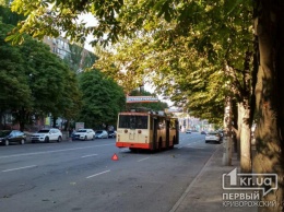 В Кривом Роге временно парализовано движение троллейбусов