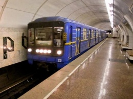 Новые часы в киевском метро: цифры с нулями предварительных расчетов убили наповал