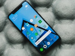 В продажу поступил Xiaomi Mi 8 с 8 Гб оперативной памяти