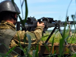 Боевики подбили автомобиль с украинскими военными: есть погибший