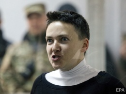 Мать и сестра Надежды Савченко пытались попасть в кабинет судей, оставивших их родственницу под стражей