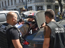 В центре Одессы на взятке задержали высокопоставленную сотрудницу полиции