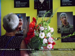 Погибших бойцов АТО наградили орденом и медалью посмертно (ФОТО)