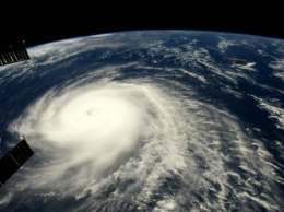 Астронавт NASA опубликовал снимок урагана "Гектор"