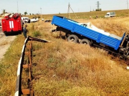 Запорожские правоохранители задержали водителя грузовика, протаранившего маршрутку