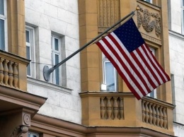 Посольство США в Москве призвало освободить Сенцова