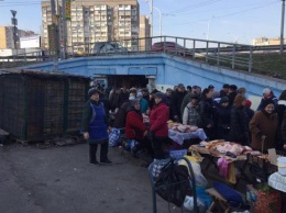 В Киеве процветает незаконная уличная торговля