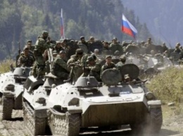 Россия свозит военную технику в Украину: что происходит и что это значит
