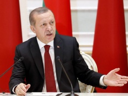 Эрдоган призвал турок продавать валюту и покупать лиры, чтобы противостоять санкциям США