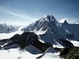 На Алтае четверо туристов без снаряжения заблокированы в горах