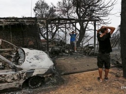 На греческом острове объявили ЧП из-за лесных пожаров