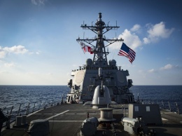 В Черное море зашел американский эсминец USS Carney