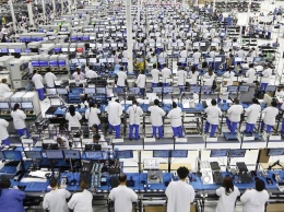 Работники завода, где собирают iPhone, украли деталей больше чем на миллион долларов