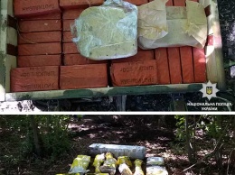 На Днепропетровщине полиция обнаружила склад с боеприпасами