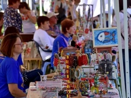 К Дню флага и Дню Независимости Украины в Херсоне состоятся выставки-ярмарки мастеров народного творчества