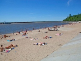 Минздрав не рекомендует: медики опубликовали черный список пляжей Днепропетровщины