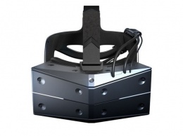 Гарнитура виртуальной реальности StarVR One отслеживает взгляд пользователя