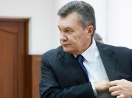 Прокуроры требуют посадить Януковича на 15 лет