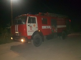 В Бердянске вблизи гаражного кооператива произошел масштабный пожар