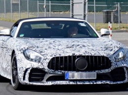 Шпионские фотографии «заряженного» Mercedes-AMG GT R Roadster