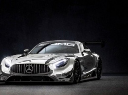 Гоночный суперкар Mercedes-AMG без пробега продадут за 600 тысяч долларов