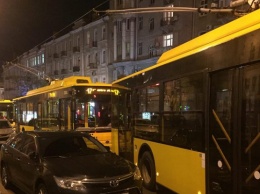 В Киеве запустят ночной транспорт: сроки и маршруты