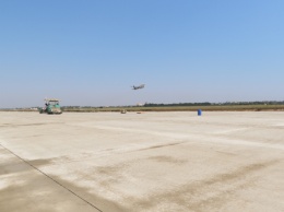 В Одессе продолжают строительство аэродромного комплекса. Фото