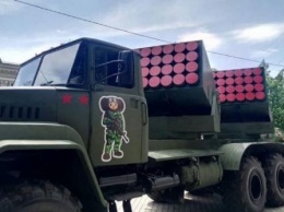 «Гибридный монстр»: ВСУ напугало испытание нового снаряда ДНР для «Чебурашки»