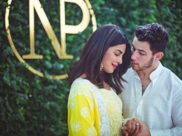 Индийская экзотика: Ник Джонас и Приянка Чопра провели свадебный обряд в Мумбаи