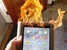 Посетителей Apple Store эвакуировали после взрыва iPad