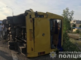 ДТП с автобусом и фурой под Днепром: в каком состоянии 16 пострадавших