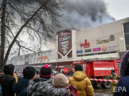 В Кемерово снесли торговый центр "Зимняя вишня"