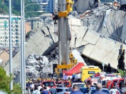 Появилось видео момента обрушения моста в Генуе