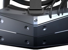 StarVR представила VR-шлем StarVR One