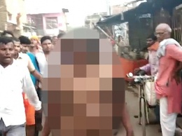 Самосуд: в Индии толпа избила и прогнала по улице обнаженную женщину, которую сочла виновной в смерти 19-летнего парня