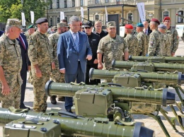 В центре Киева открылась выставка украинского вооружения и военной техники