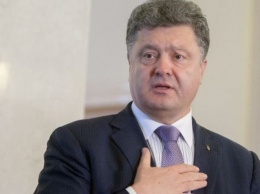 Порошенко рассказал Болтону как остановить Россию