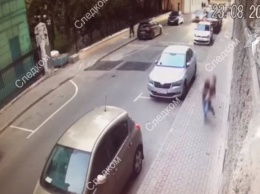 Опубликовано новое видео перестрелки с полицией в центре Москвы