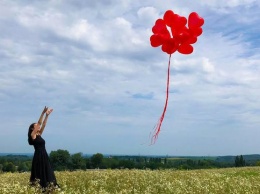 Народные приметы для женщин: как стать счастливой