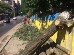 Из-за стройки в Киеве на Татарке пять жилых домов остались без воды