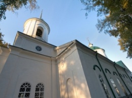 В сети опубликовали уникальный снимок древнего запорожского собора (ФОТО)