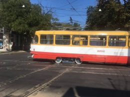 ДТП с трамваем в центре Одессы: пожилая женщина лишилась ноги