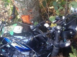 В Ровенской области подростки разбились на мотоцикле