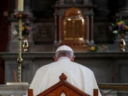 Папа просит прощения за сексуальное насилие в церкви