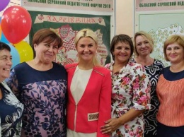 Харьковские учителя получат максимальные доплаты - Светличная