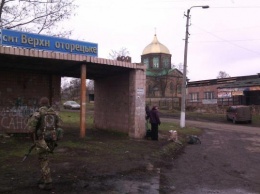 На Донбассе боевики обстреляли детсад в Верхнеторецком, ранена женщина (ВИДЕО)