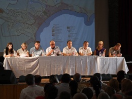 В Коктебеле проходят публичные слушания по генплану Феодосии